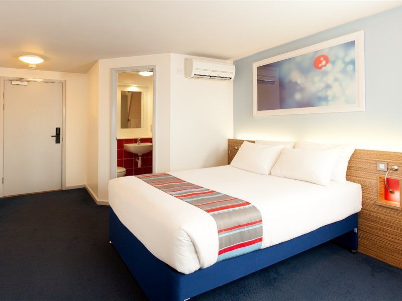 Travelodge London Central Waterloo Eksteriør bilde