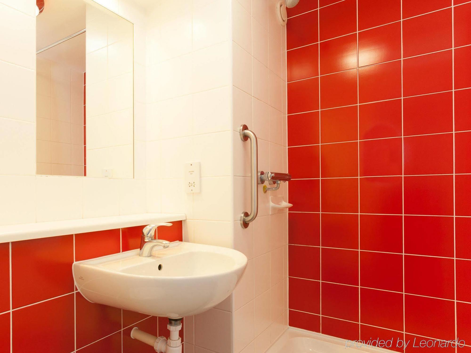 Travelodge London Central Waterloo Eksteriør bilde