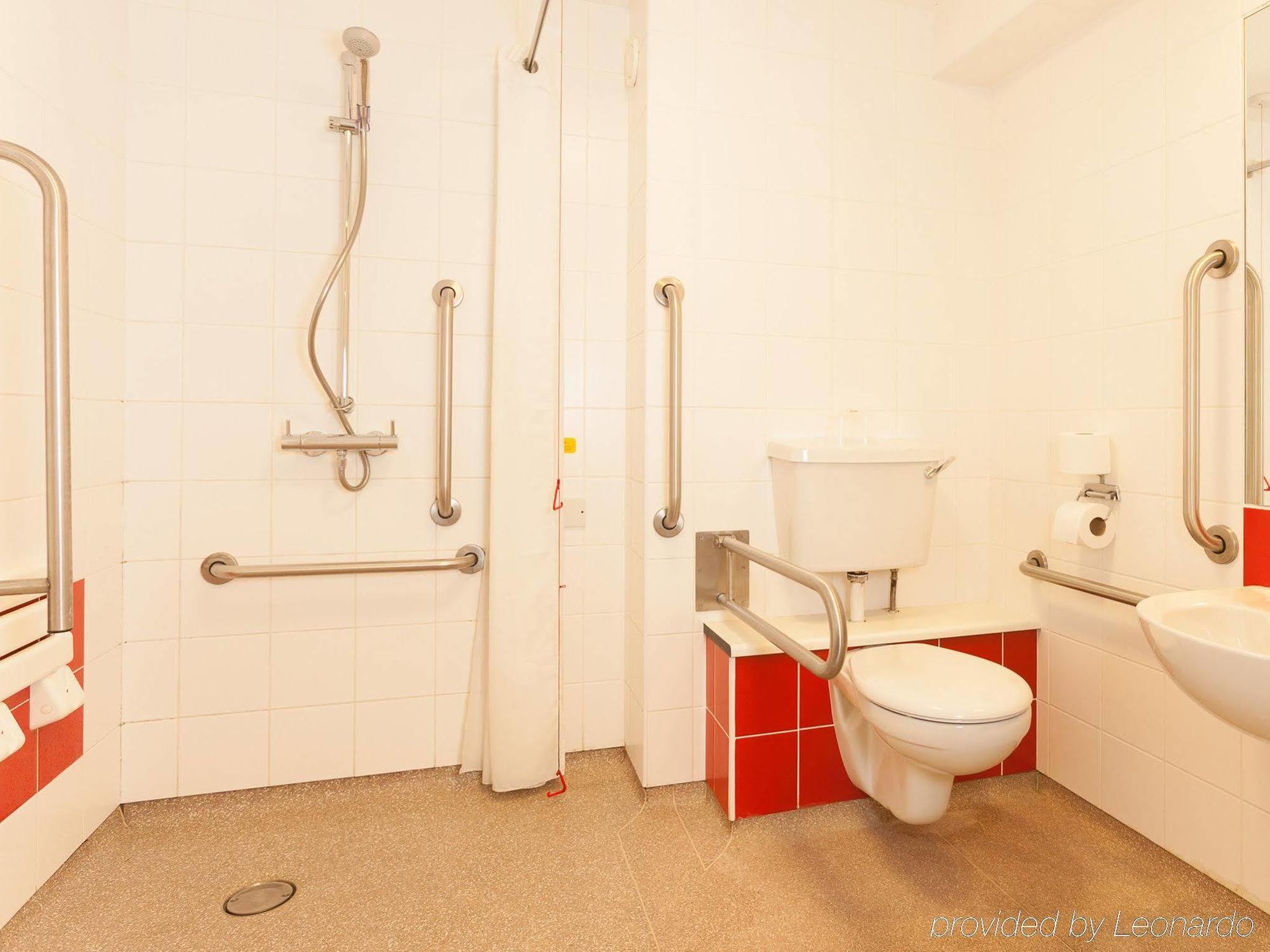 Travelodge London Central Waterloo Eksteriør bilde